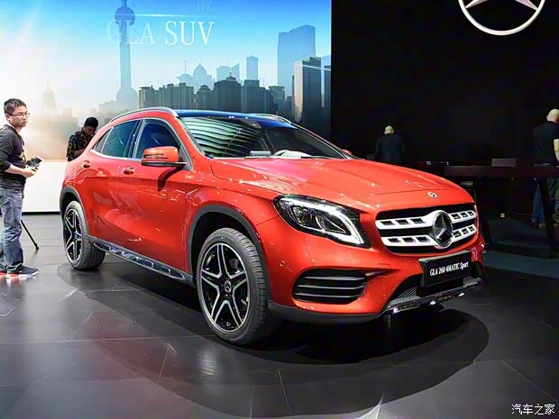 北京奔驰 奔驰GLA 2017款 GLA 260 4MATIC 运动型 北京奔驰 奔驰GLA 2017款 GLA 260 4MATIC 运动型