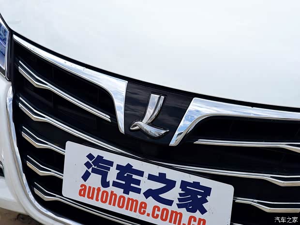 东风裕隆 纳5 2015款 1.8T 手动智慧型