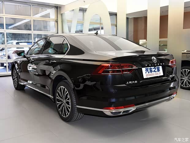 上汽大众 辉昂 2018款 380TSI 两驱豪华版 上汽大众 辉昂 2018款 380TSI 两驱豪华版