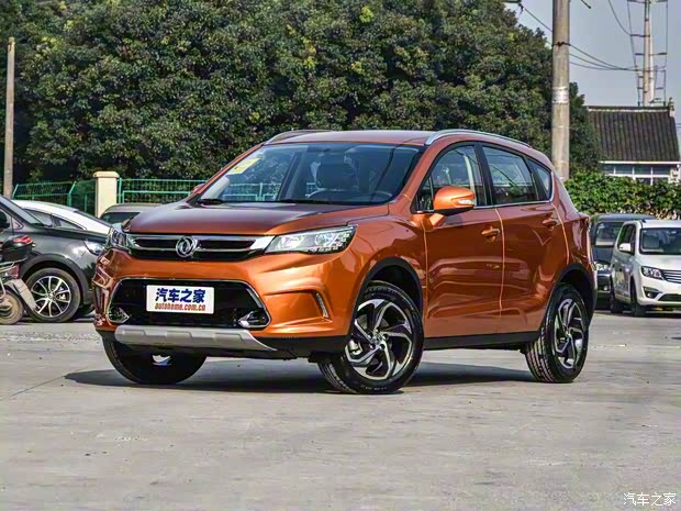 东风乘用车 东风风神AX5 2017款 1.4T 手动趣尚型 东风乘用车 东风风神AX5 2017款 1.4T 手动趣尚型