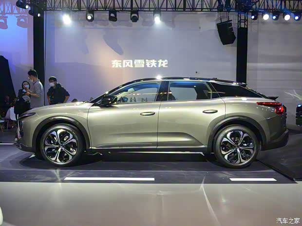 东风雪铁龙 凡尔赛 C5X 2021款 基本型