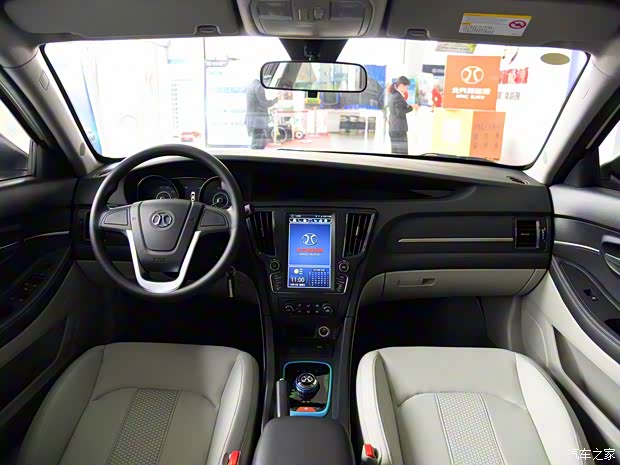 北汽新能源 EU系列 2016款 EU260 樂途plus版