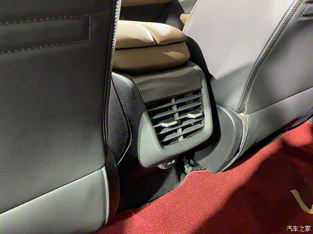 一汽红旗 红旗E-QM5 2021款 基本型