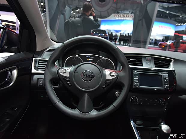 日产(进口) Sentra 2017款 SR Turbo 日产(进口) Sentra 2017款 SR Turbo