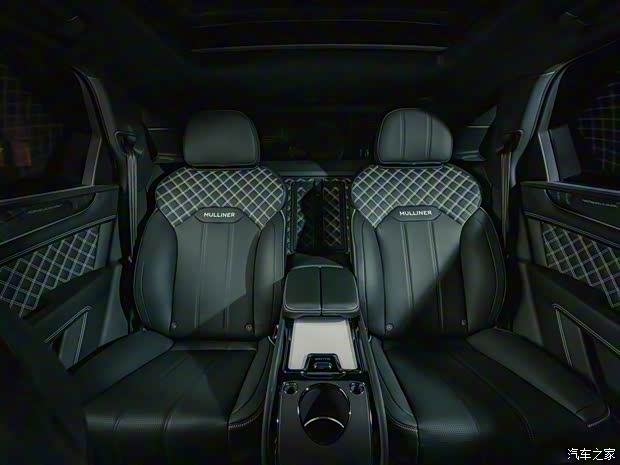 賓利 添越PHEV 2021款 Mulliner 3.0T PHEV