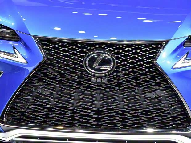 雷克萨斯 雷克萨斯NX 2017款 300 F SPORT