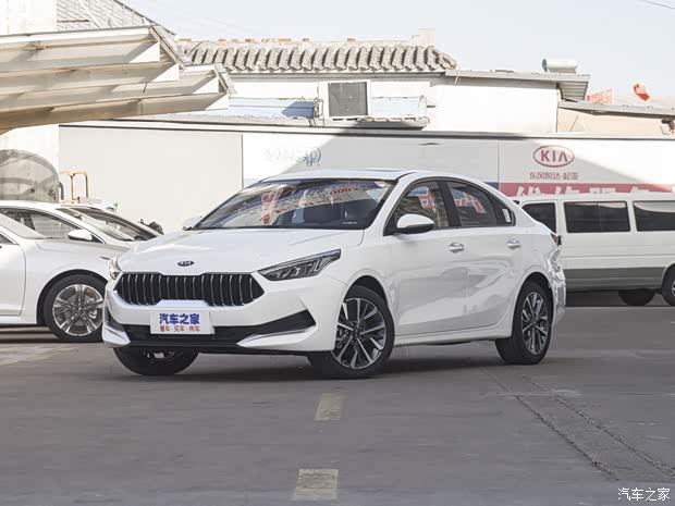 东风悦达起亚 起亚K3 2021款 1.5L CVT时尚版 东风悦达起亚 起亚K3 2021款 1.5L CVT时尚版