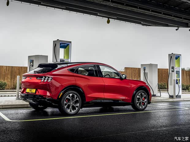 福特(进口) 福特电马(海外) 2021款 4X 英国版 福特(进口) 福特电马(海外) 2021款 4X 英国版