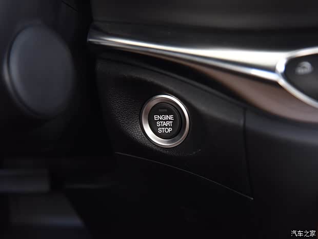 廣汽乘用車 傳祺GA4 2021款 235T 自動(dòng)尊貴版