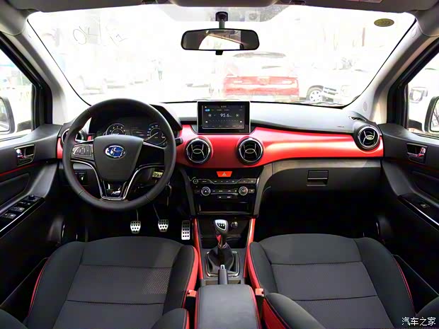 昌河汽車 昌河Q25 2016款 1.5L 手動樂趣版