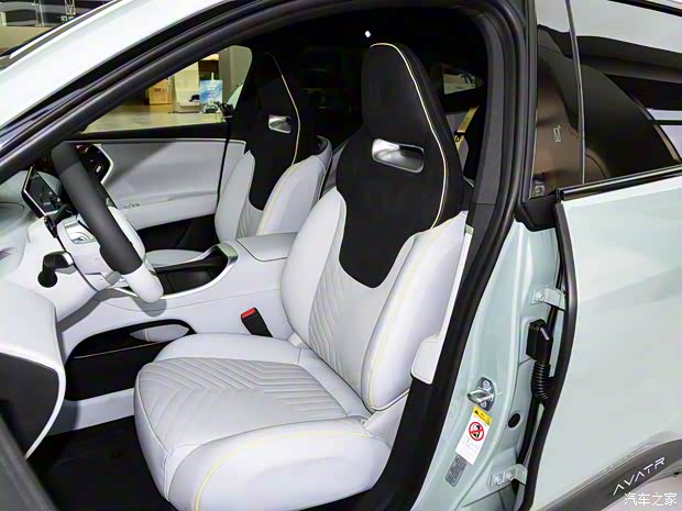 阿维塔科技 阿维塔11 2022款 长续航双电机奢享版 5座 阿维塔科技 阿维塔11 2022款 长续航双电机奢享版 5座