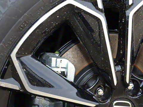 2024款 240TURBO 四驱尊耀版 5座 2024款 240TURBO 四驱尊耀版 5座