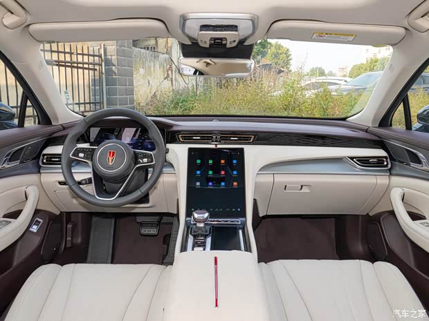 一汽紅旗 紅旗H5 2024款 2.0T 自動(dòng)智聯(lián)旗暢版