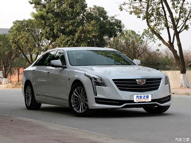 上汽通用凱迪拉克 凱迪拉克CT6 PLUG-IN 2017款 30E 精英型