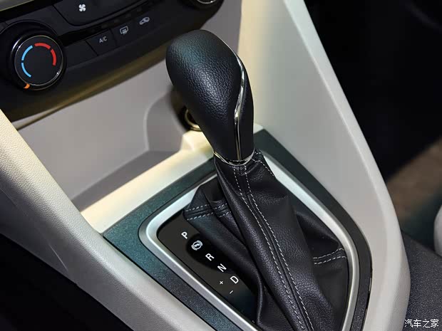 上汽通用別克 英朗 2020款 典范 1.5L 自動(dòng)精英型