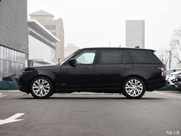 路虎(进口) 揽胜 2018款 3.0 V6 SC Vogue SE 创世加长版 路虎(进口) 揽胜 2018款 3.0 V6 SC Vogue SE 创世加长版