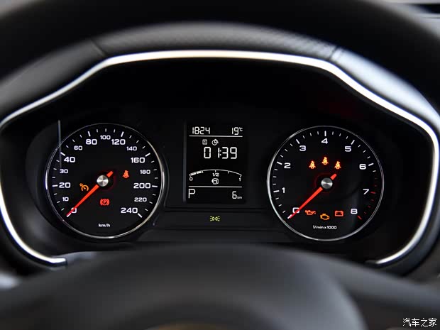 上汽集團(tuán) 名爵HS 2020款 20T 自動兩驅(qū)超豪版 國VI