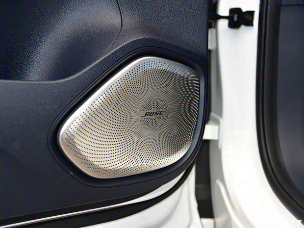 上汽集团 MG领航新能源 2021款 Trophy系列 1.5T 混动Trophy尊享版