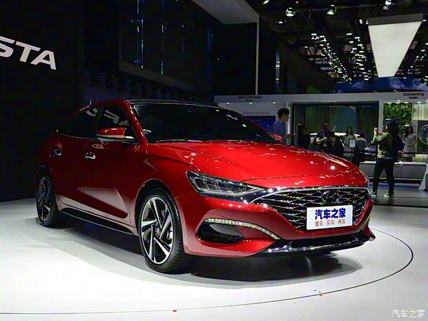 北京现代 LAFESTA 2018款 基本型