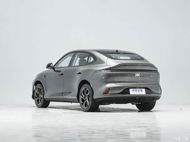 智己汽车 智己LS6 2023款 高配 智己汽车 智己LS6 2023款 高配