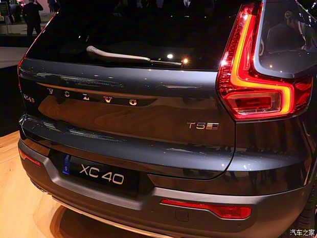 沃尔沃(进口) 沃尔沃XC40 2018款 Inscription 沃尔沃(进口) 沃尔沃XC40 2018款 Inscription