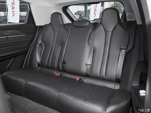 东风乘用车 SKY EV01 2023款 445km PRO 东风乘用车 SKY EV01 2023款 445km PRO