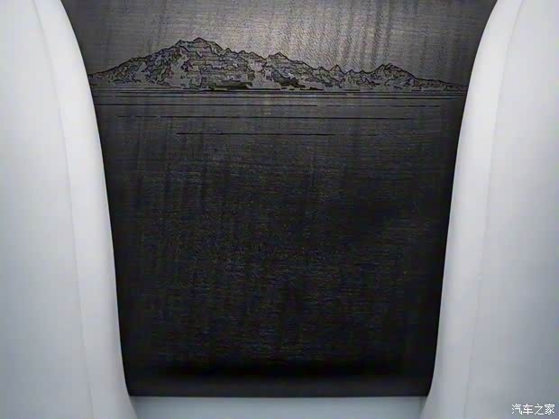 劳斯莱斯 曜影 2021款 陆地极速典藏版