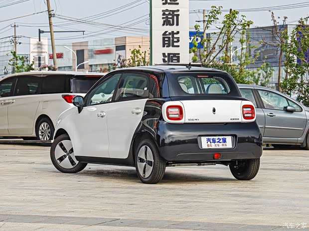 长城汽车 欧拉黑猫 2021款 301km 基础型 长城汽车 欧拉黑猫 2021款 301km 基础型