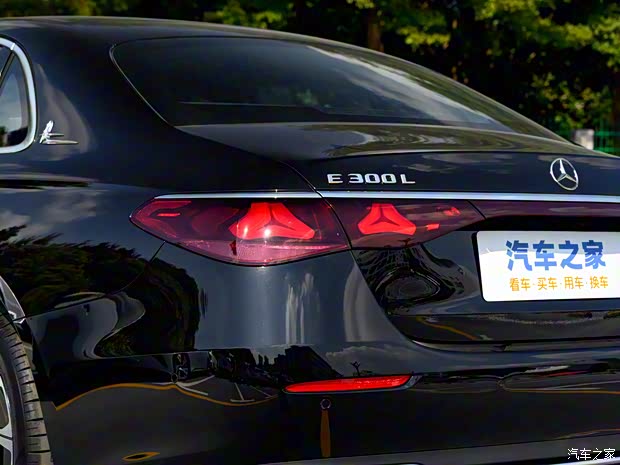 北京奔馳 奔馳E級 2024款 E 300 L 豪華型