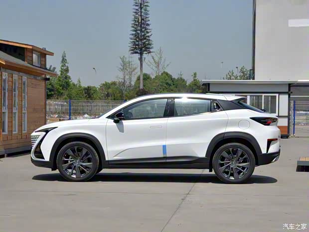 长安汽车 长安UNI-T 2020款 1.5T 旗舰型