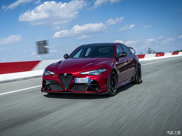 阿尔法·罗密欧 Giulia 2020款 GTAm