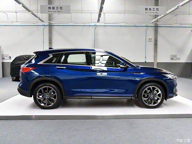 东风英菲尼迪 英菲尼迪QX50 2018款 2.0T 限量版 东风英菲尼迪 英菲尼迪QX50 2018款 2.0T 限量版