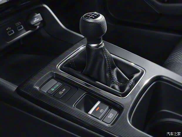 广汽本田 型格 2023款 HATCHBACK 240TURBO 手动基本型 广汽本田 型格 2023款 HATCHBACK 240TURBO 手动基本型