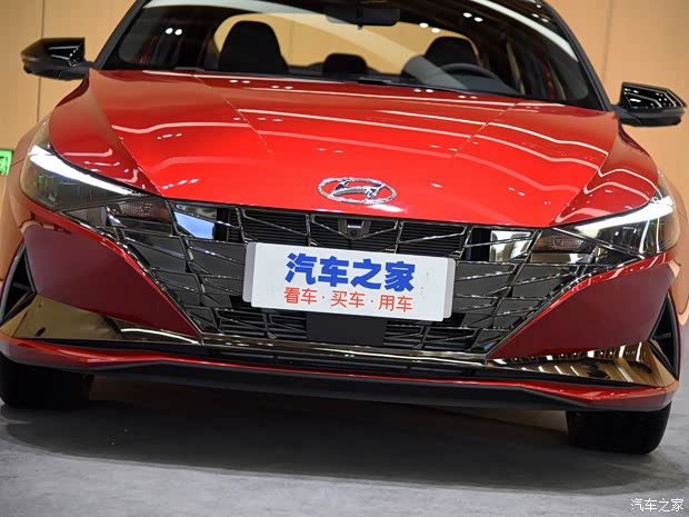 北京现代 伊兰特 2021款 240TGDi TOP旗舰版