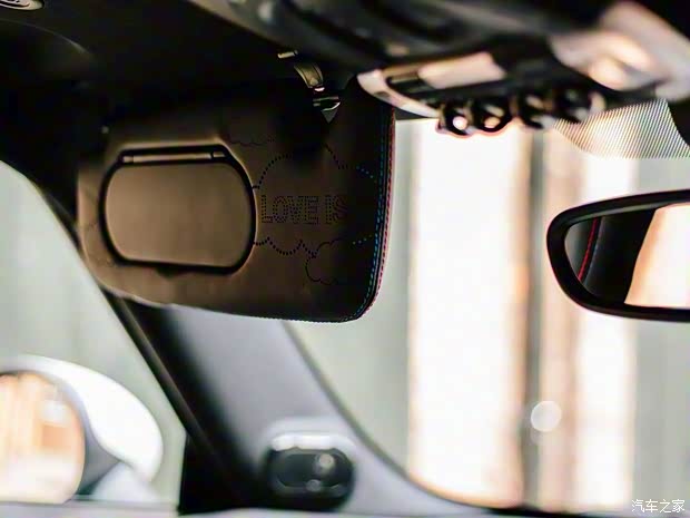 MINI MINI 2018款 Cooper S Royal Wedding