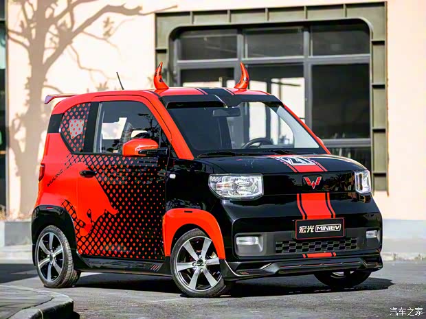 上汽通用五菱 宏光MINIEV 2021款 牛年纪念款 上汽通用五菱 宏光MINIEV 2021款 牛年纪念款