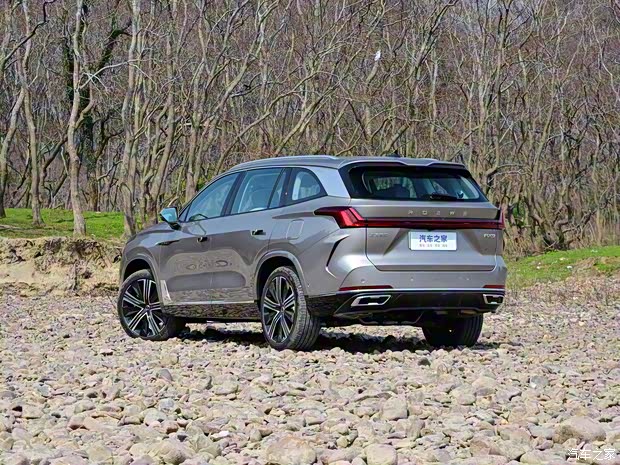 上汽集团 荣威RX9 2023款 2.0T 基本型 上汽集团 荣威RX9 2023款 2.0T 基本型