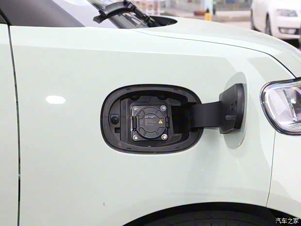 长城汽车 欧拉白猫 2022款 小野猫版 360km 豪华型