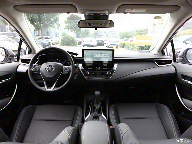 廣汽豐田 凌尚 2023款 雙擎 2.0L 豪華版 廣汽豐田 凌尚 2023款 雙擎 2.0L 豪華版