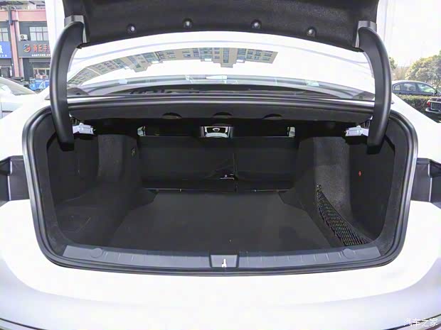 比亞迪 秦PLUS 2023款 DM-i 120KM 尊貴型