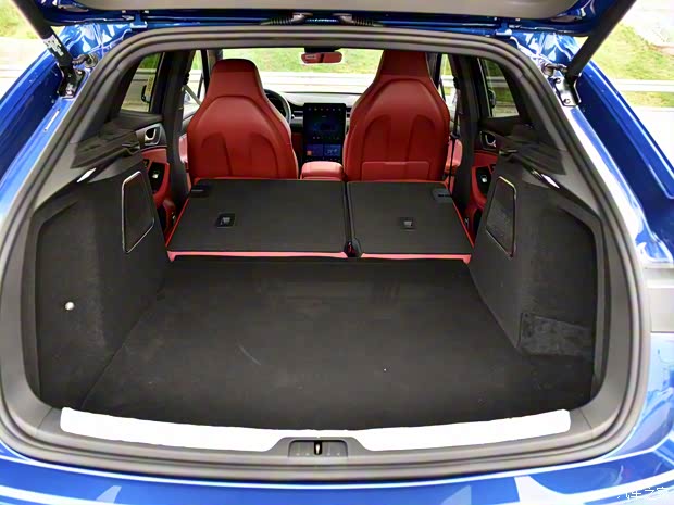 金康賽力斯 賽力斯SF5 2021款 華為智選四驅(qū)版