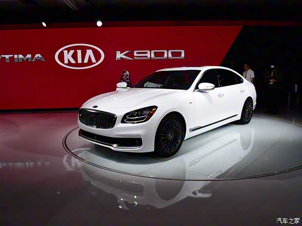 起亞(進(jìn)口) 起亞K900 2019款 基本型 起亞(進(jìn)口) 起亞K900 2019款 基本型