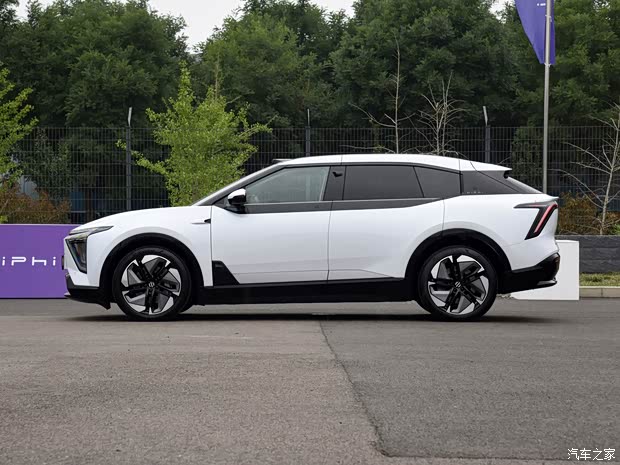 華人運(yùn)通 高合HiPhi Y 2023款 765km 旗艦版