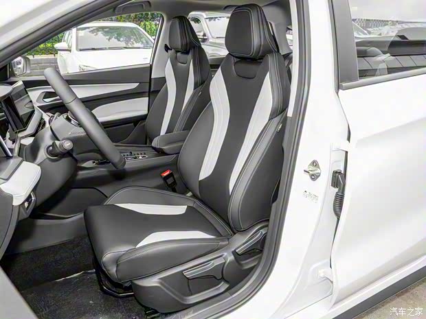 吉利汽車 繽瑞 2023款 繽瑞COOL 1.5T DCT冠軍版 吉利汽車 繽瑞 2023款 繽瑞COOL 1.5T DCT冠軍版