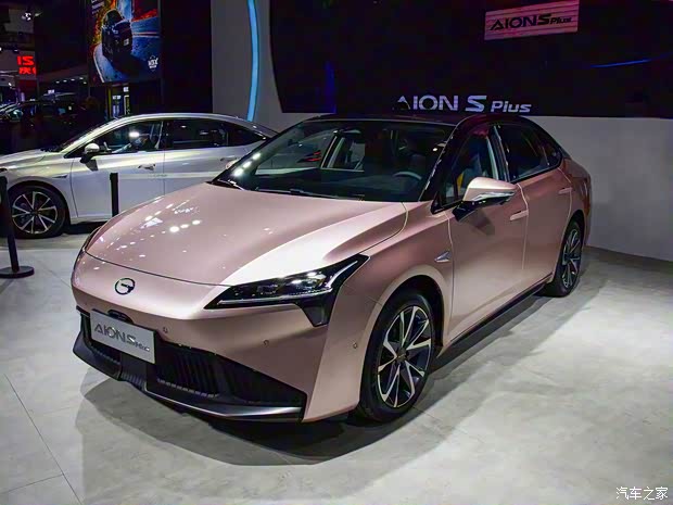 广汽埃安 AION S 2021款 Plus 基本型 广汽埃安 AION S 2021款 Plus 基本型