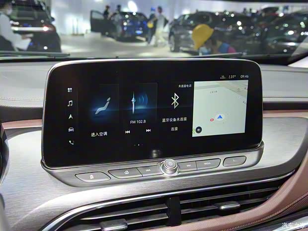 上汽通用別克 別克GL8 2021款 陸上公務(wù)艙 652T 謙雅定制版