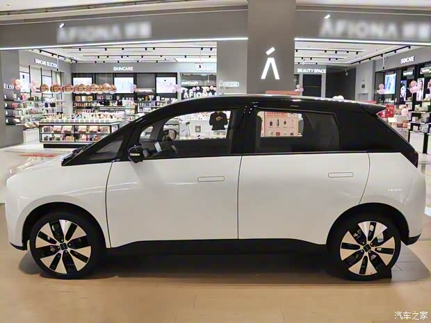 江南汽車 江南U2 2023款 400 Pro 江南汽車 江南U2 2023款 400 Pro