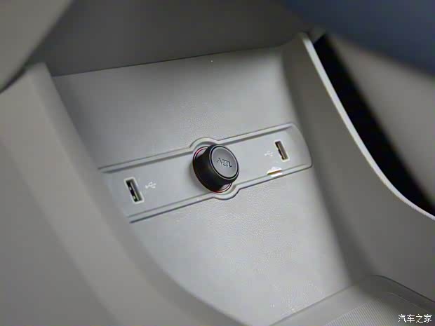 上汽集團(tuán) R汽車 ER6 2021款 新動(dòng)版 620km 智享版