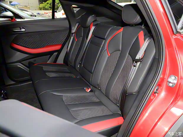 廣汽乘用車 傳祺GS4 2020款 Coupe 270T 自動(dòng)尊享版