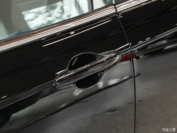 江鈴福特 領(lǐng)裕 2023款 EcoBoost 225 尊領(lǐng)型PLUS 7座（2/3/2）